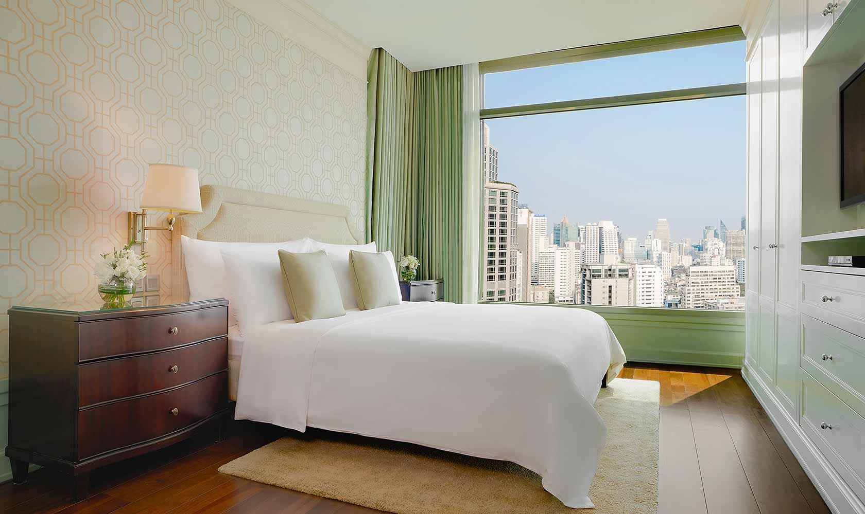 One-Bedroom Suite City View