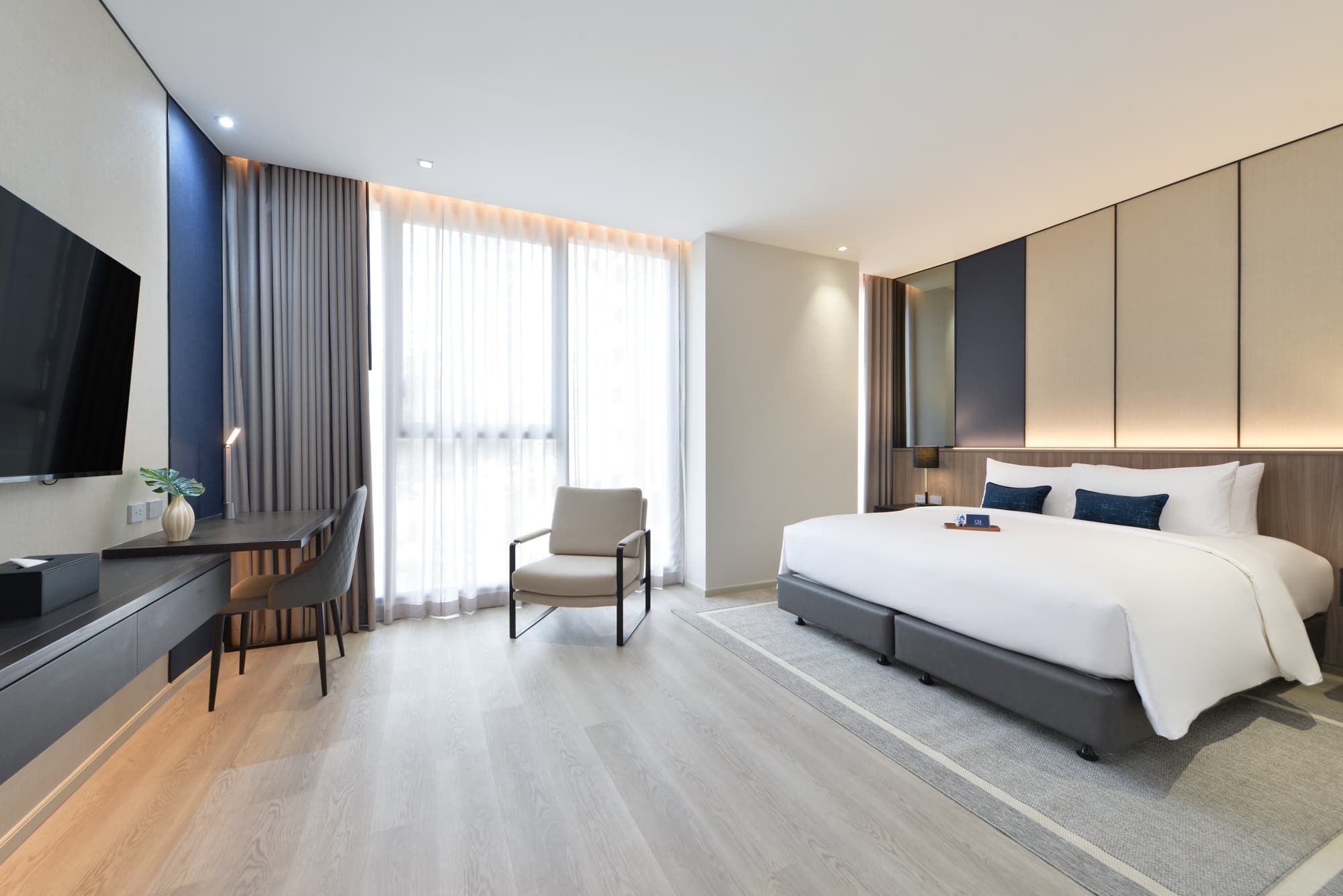 Deluxe King Room - BARRBNRF