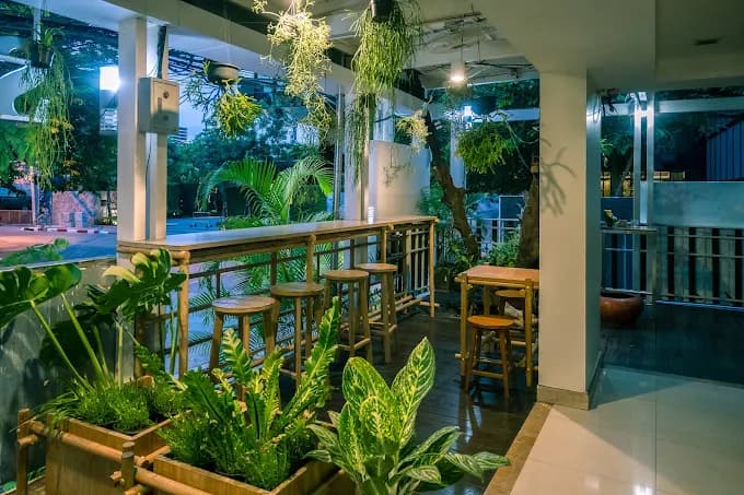 Sabai Sathorn Exclusive Service Apartment