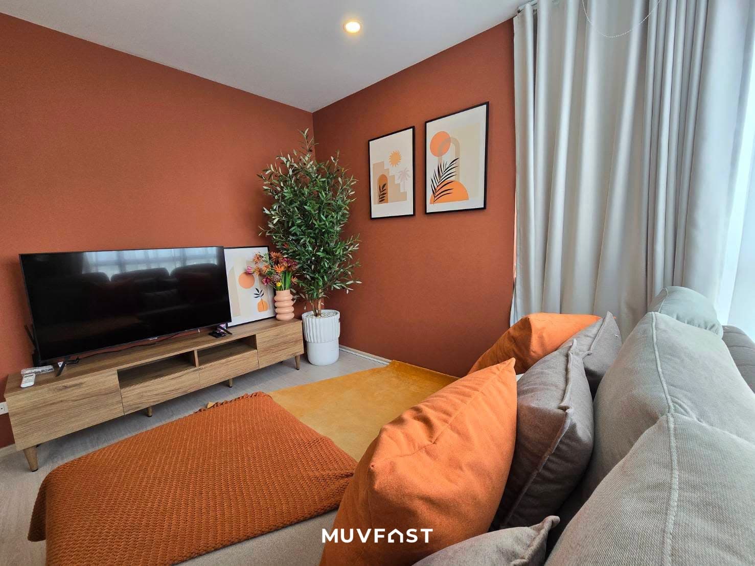 2 Bedroom