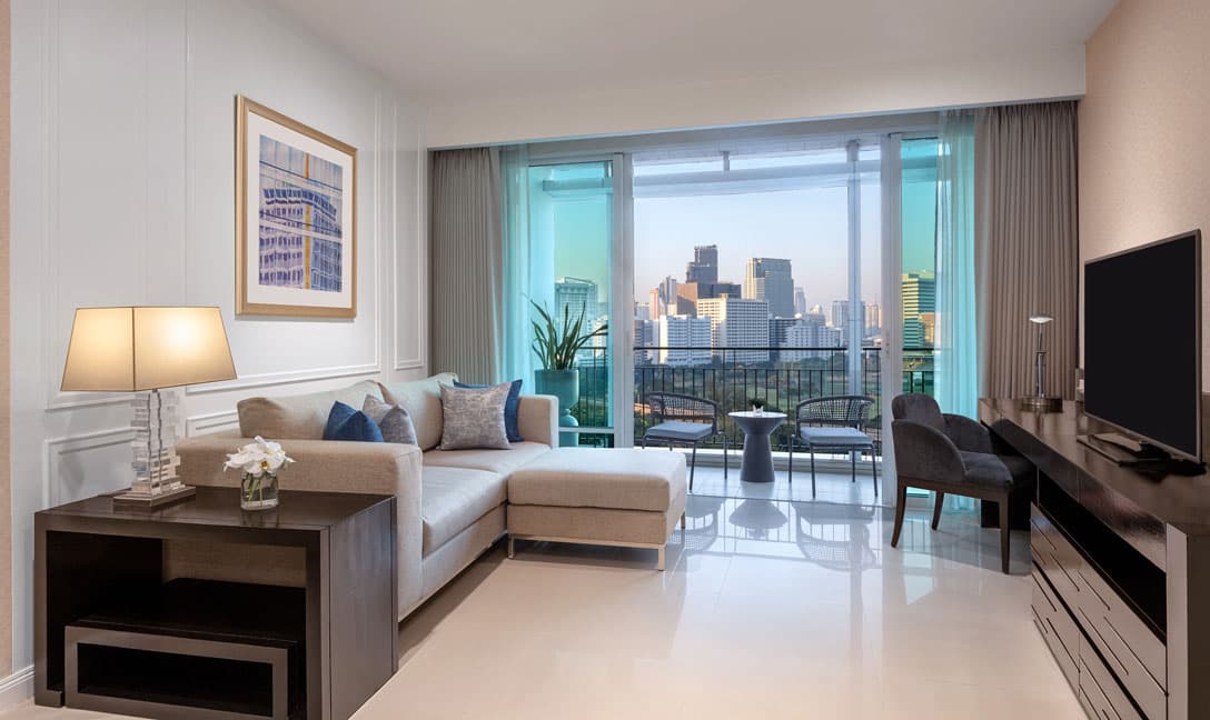 One Bedroom Premium Suite - Royal Bangkok Sports Club View