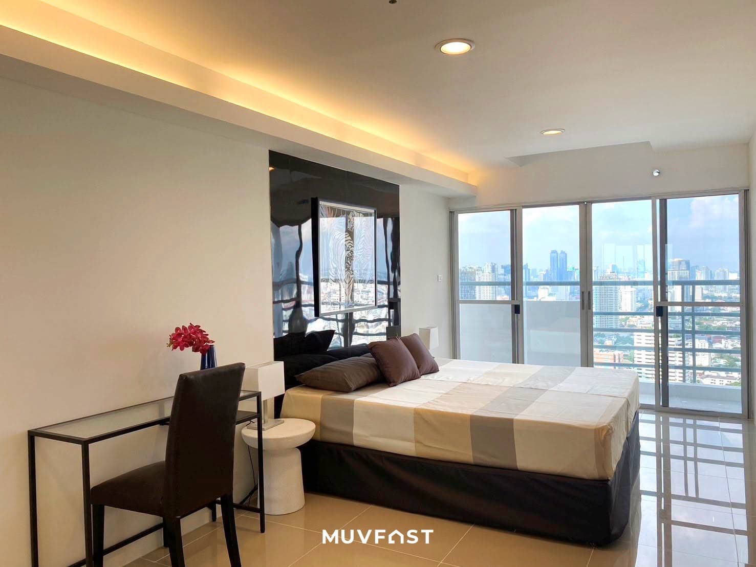 4 Bedroom