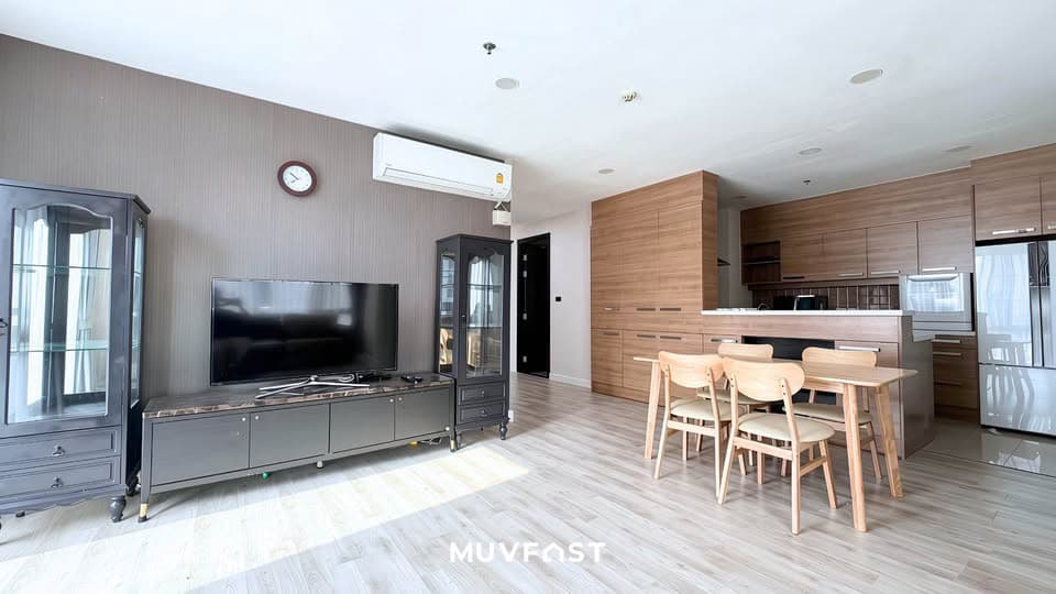2 Bedroom