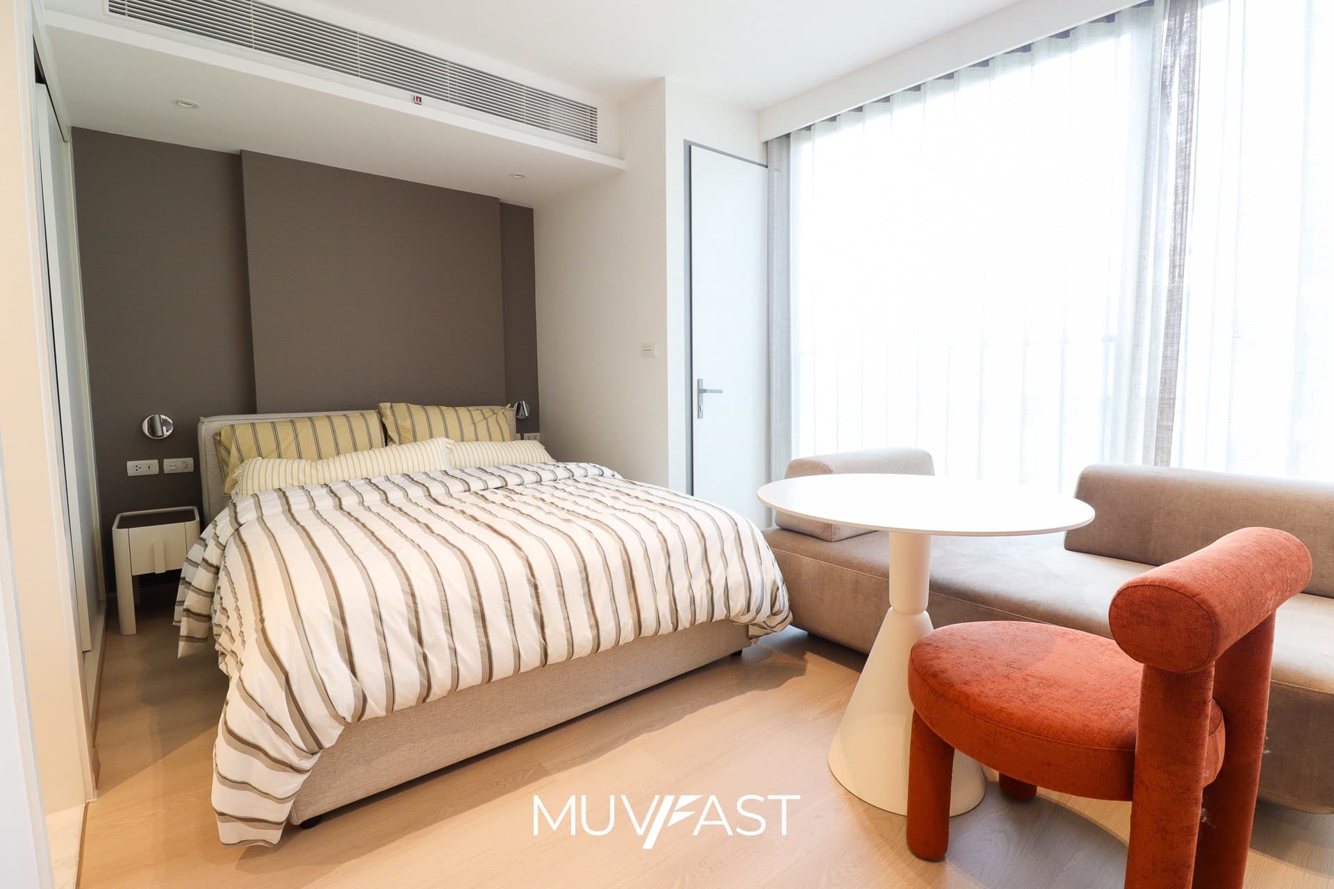 Studio / 1 Bedroom