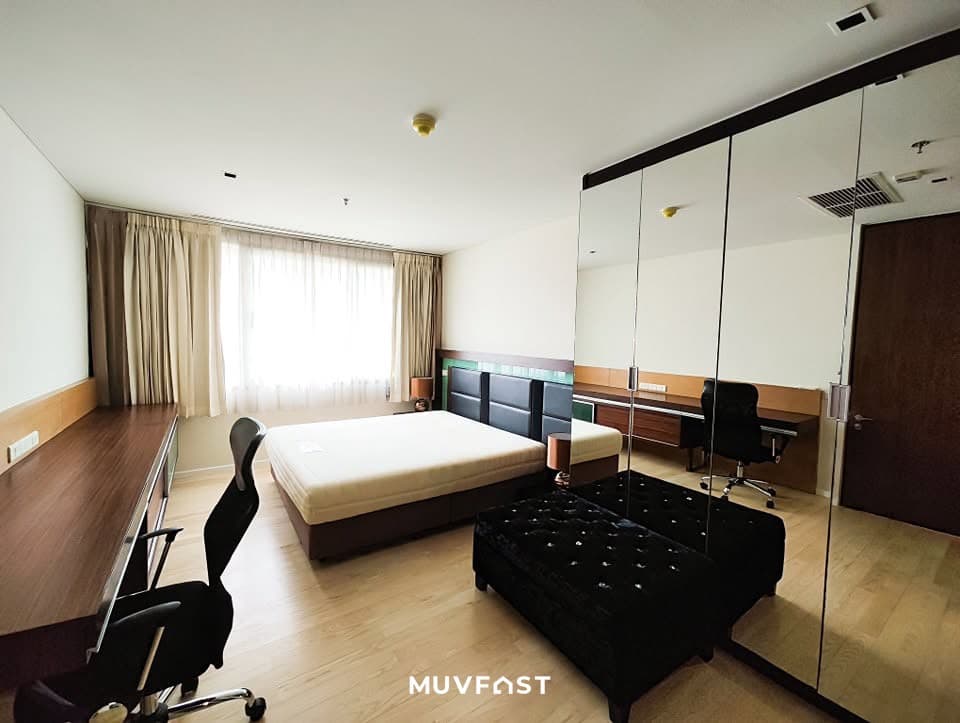 2 Bedroom