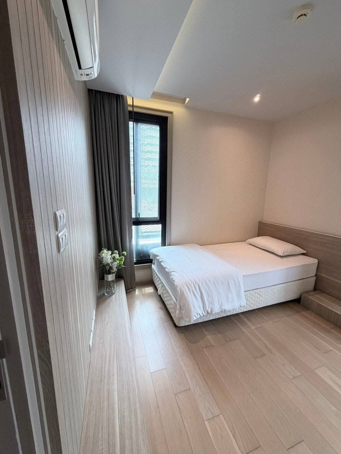 2 Bedroom