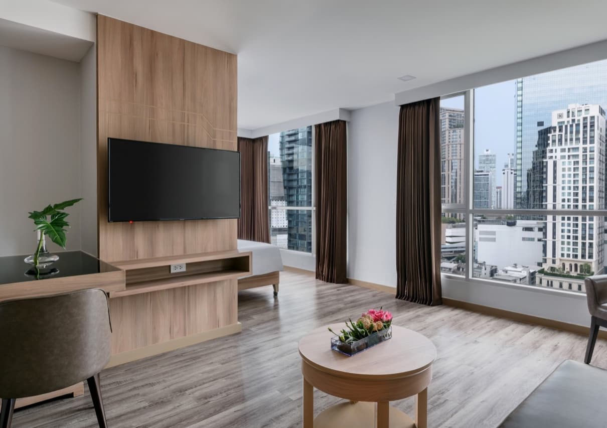 Junior Suite (One Bedroom)