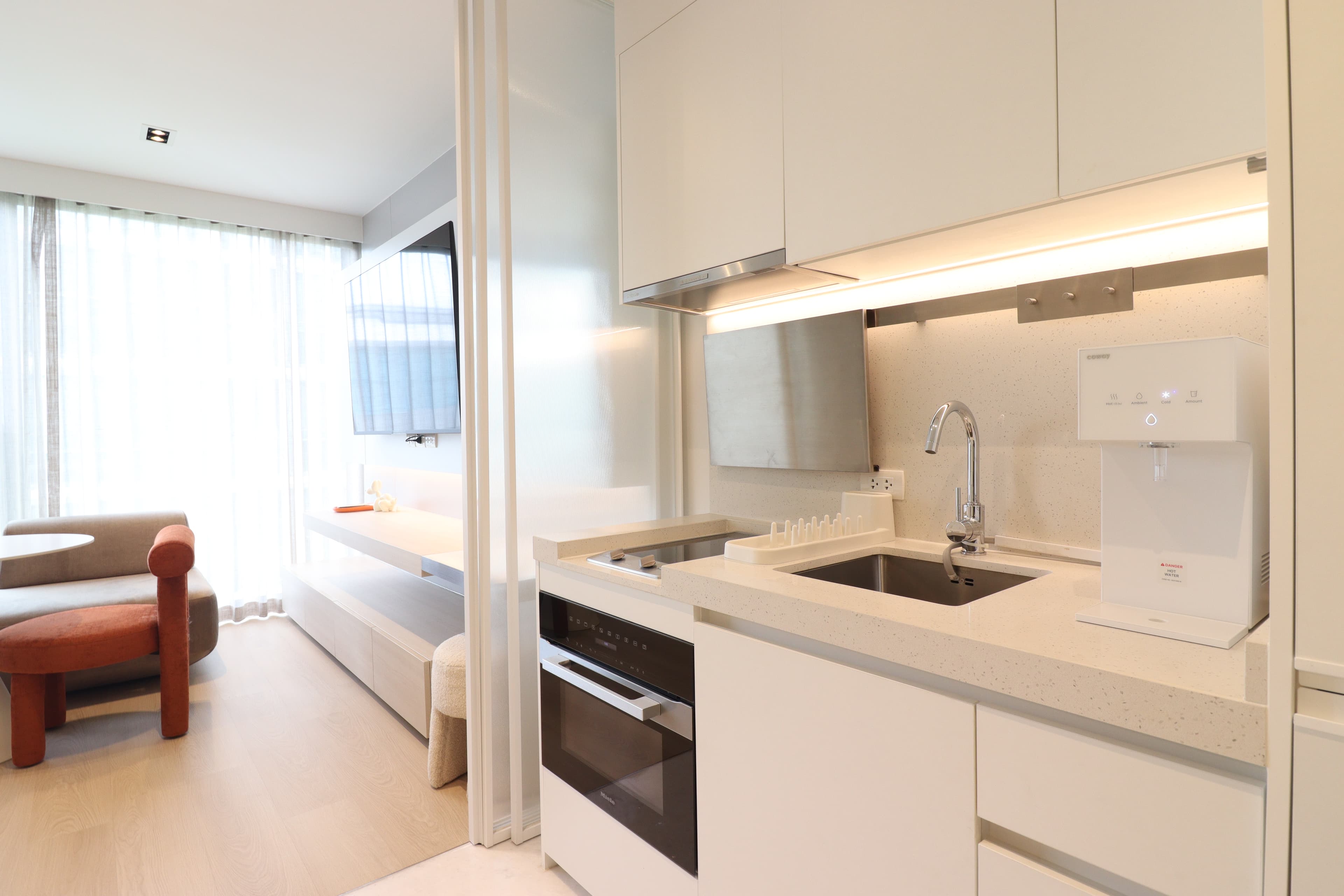 Studio / 1 Bedroom