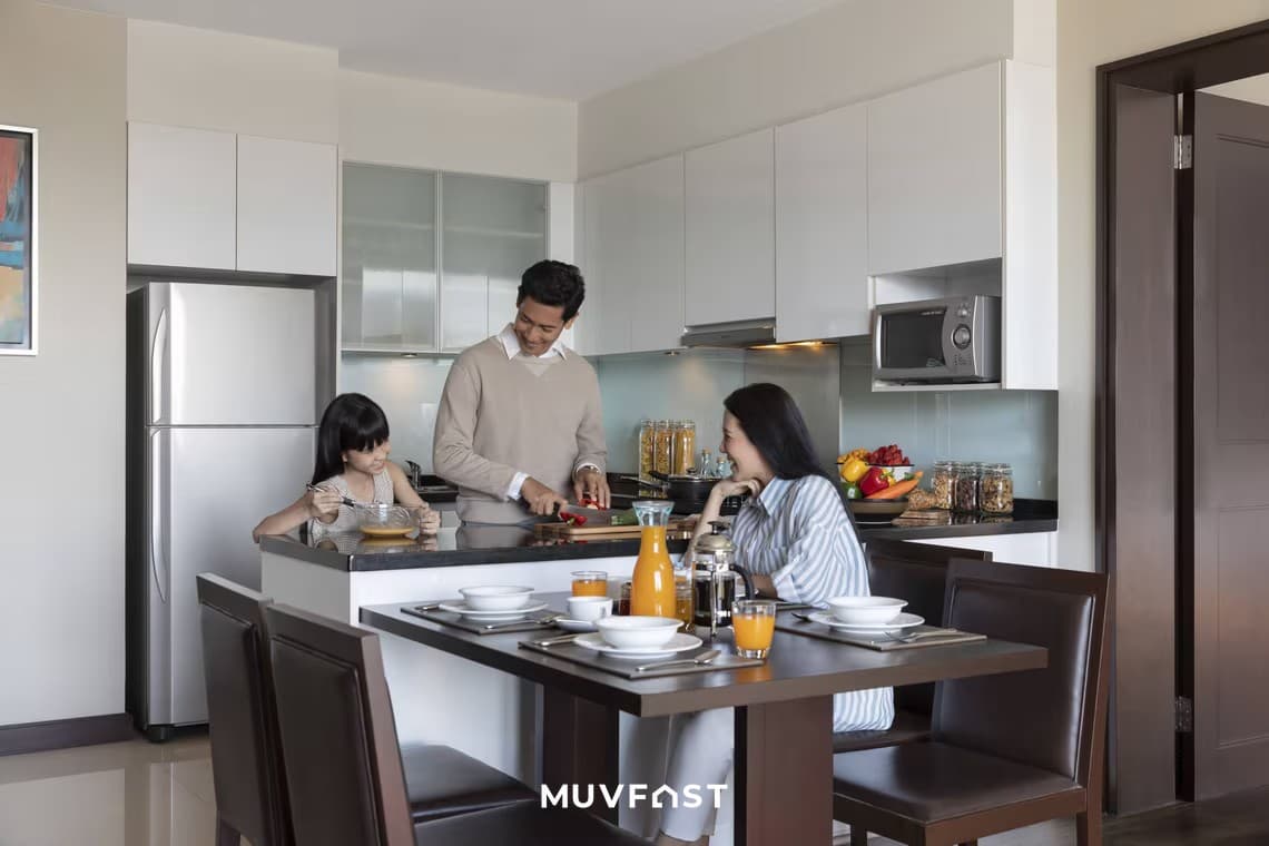Two Bedroom Apartment + Breakfast